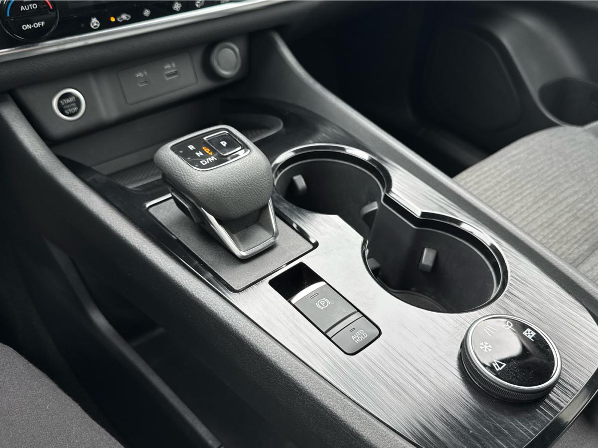 2021 Nissan Rogue - Photo 15