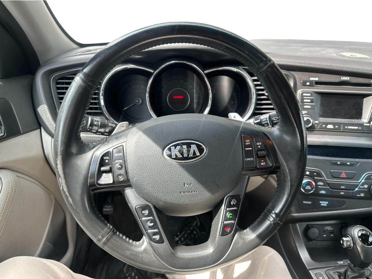 2013 Kia Optima - Photo 12