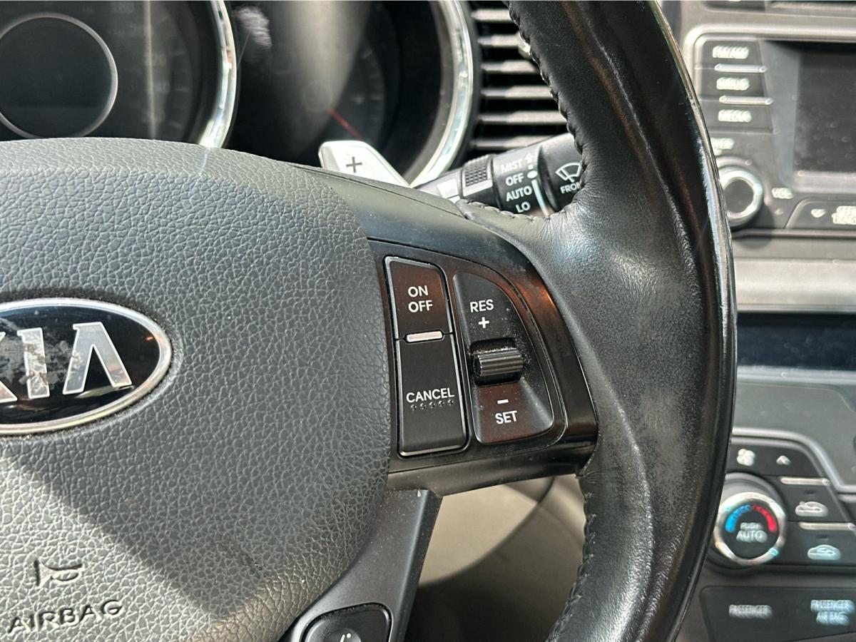 2013 Kia Optima - Photo 14