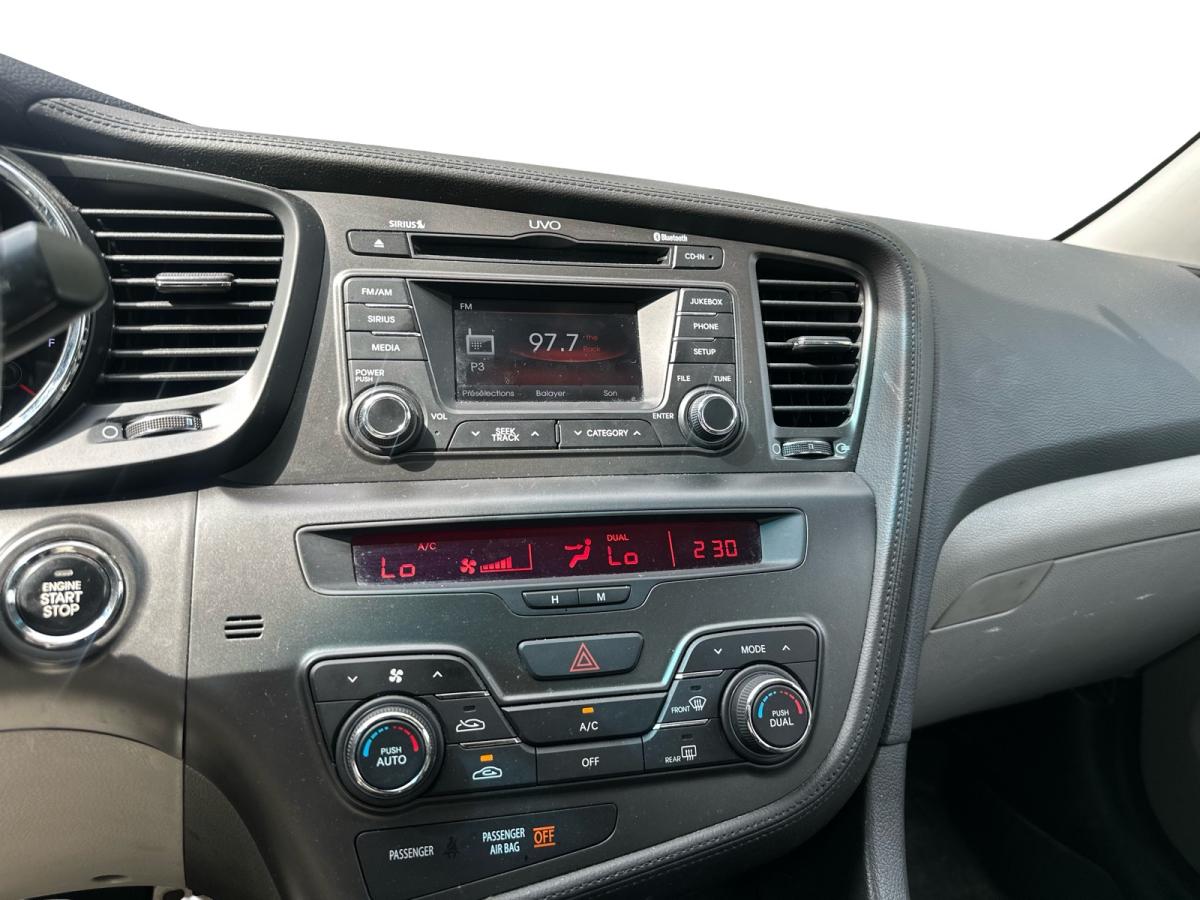 2013 Kia Optima - Photo 16