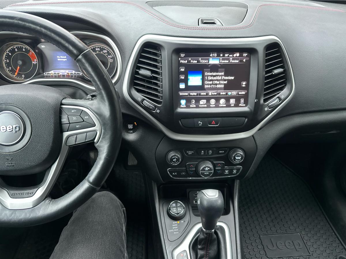 2018 Jeep Cherokee - Photo 14