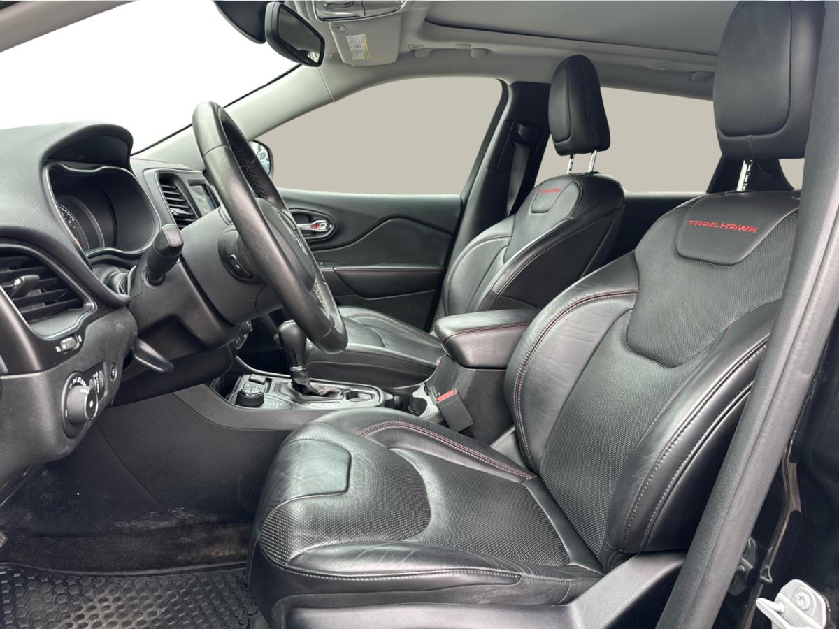 2019 Jeep Cherokee - Photo 11