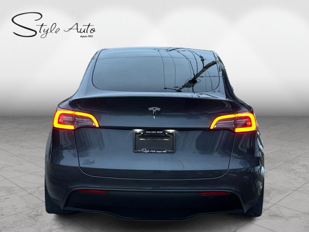 2023 Tesla Model Y - Photo 5