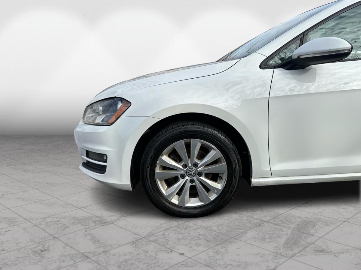 2015 Volkswagen Golf - Photo 8