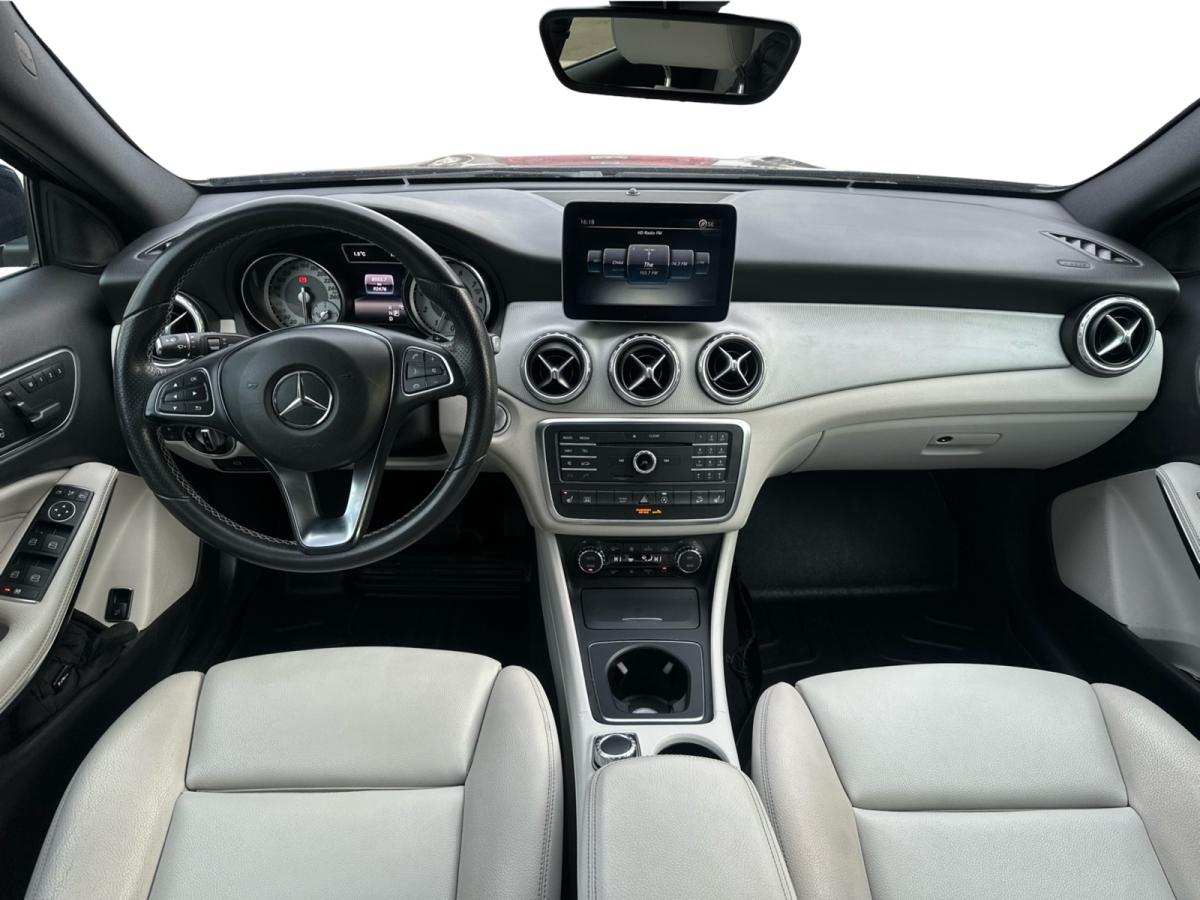 2017 Mercedes-Benz GLA 250 - Photo 9